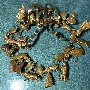 Gold Holiday Wreath with Animal Ornaments